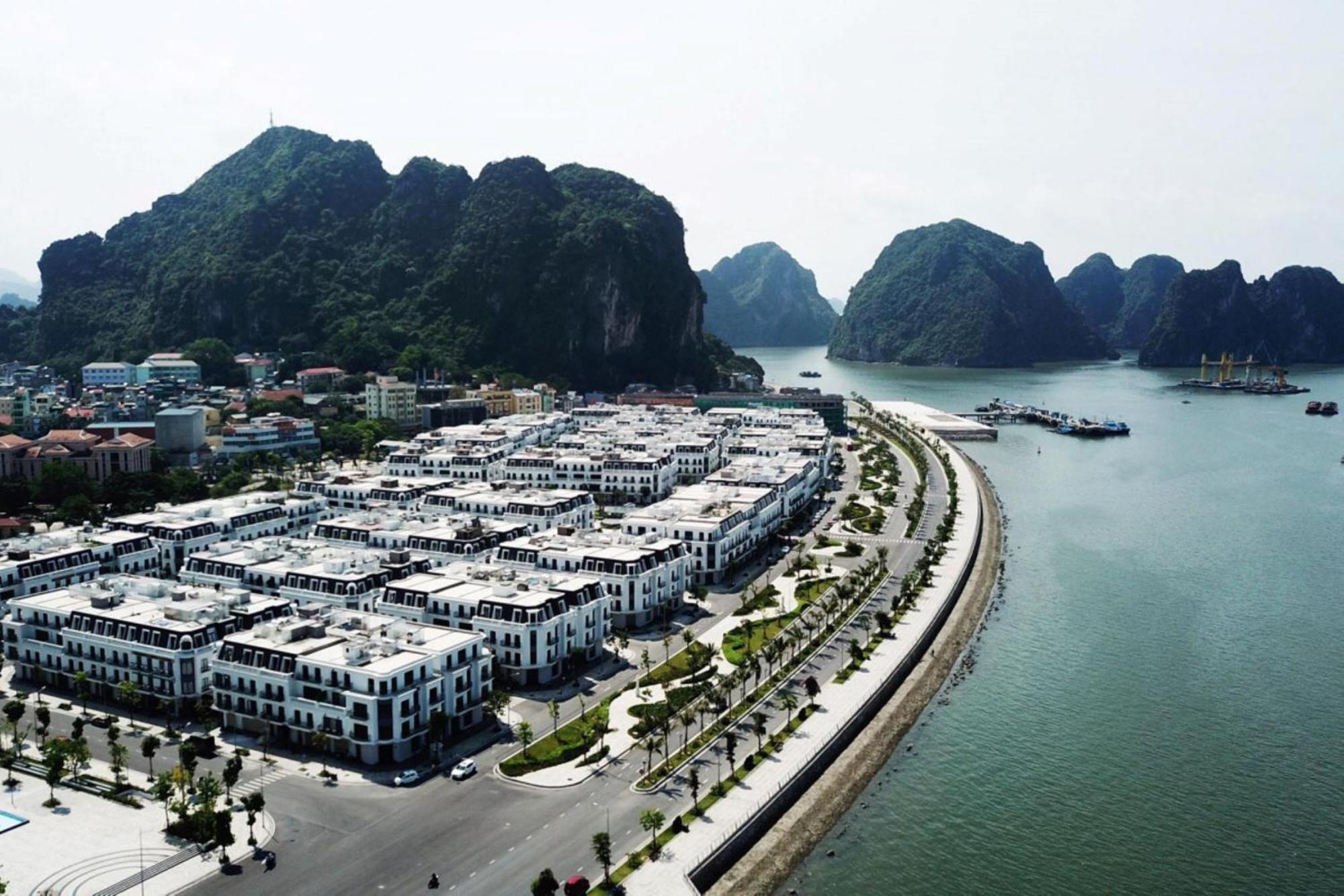 Ha Long Legend Hotel Exterior photo